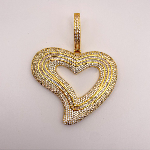 Huge Iced Out Baguette & Round Cubic Zirconia Hollow Heart Pendant for Necklace - Picture 2 of 10